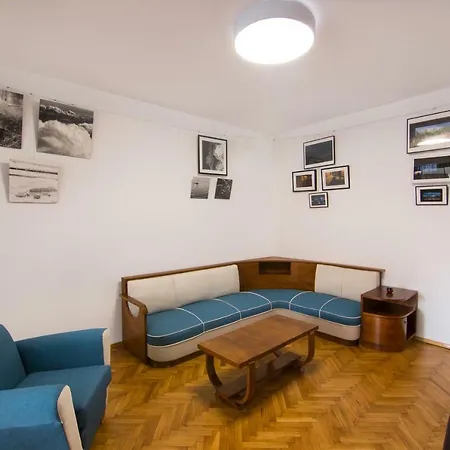 Design In Center Appartement