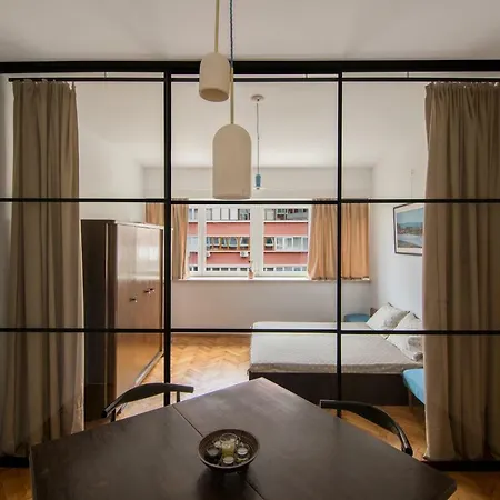 Appartement Design In Center *