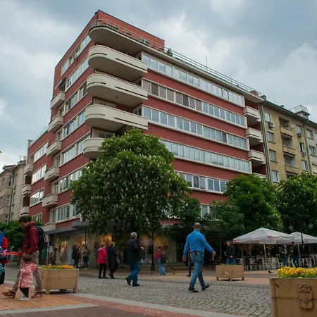 Design In Center
